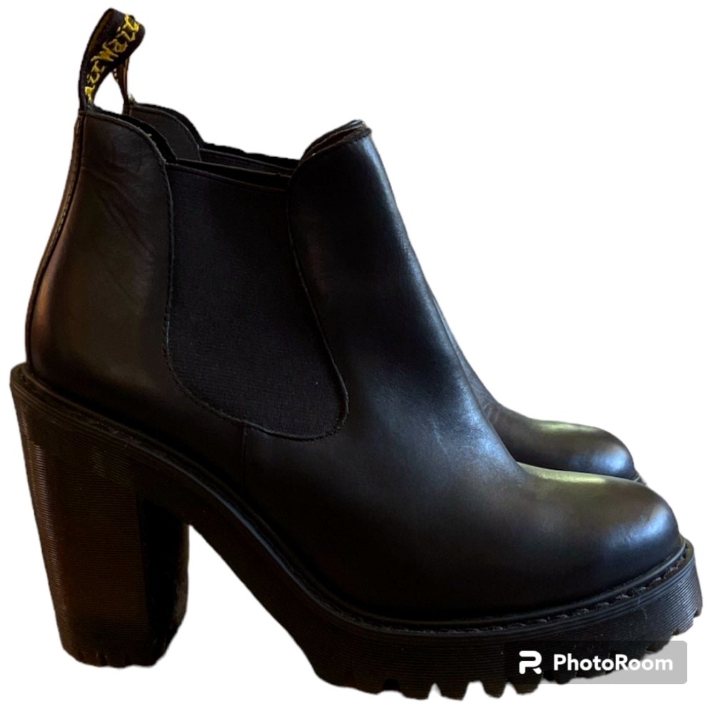 Dr. Martens Women’s Genuine Leather Hurston Black Chelsea Boots Size 9